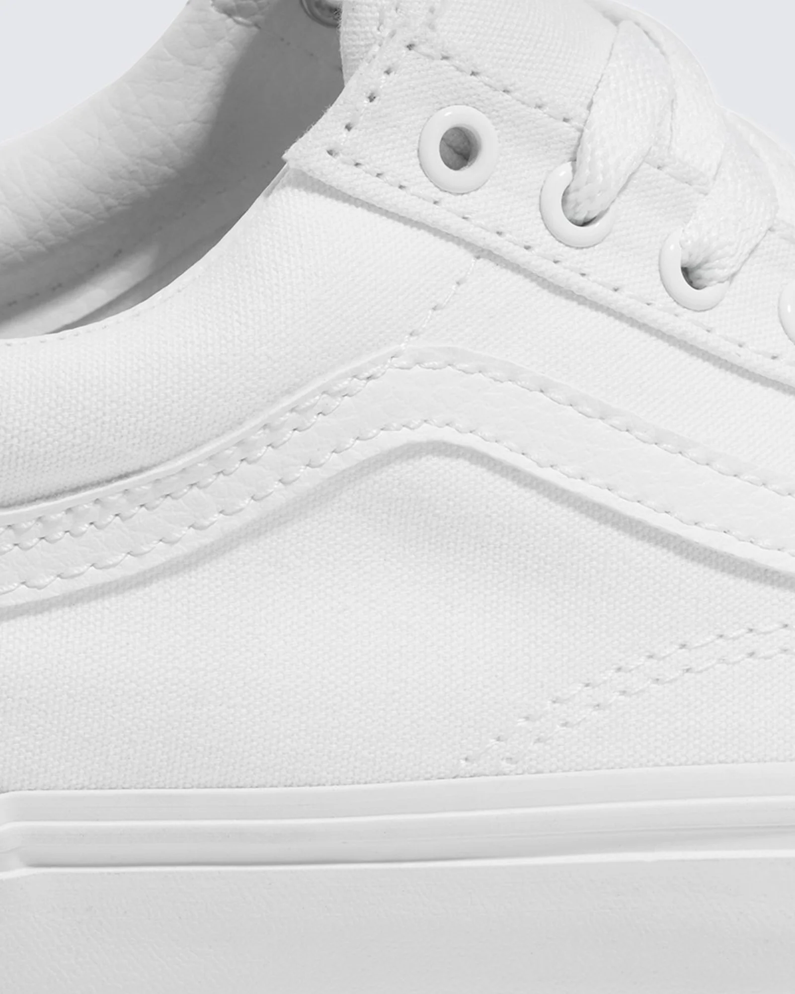 Hires-Vans-V1002001070010-05