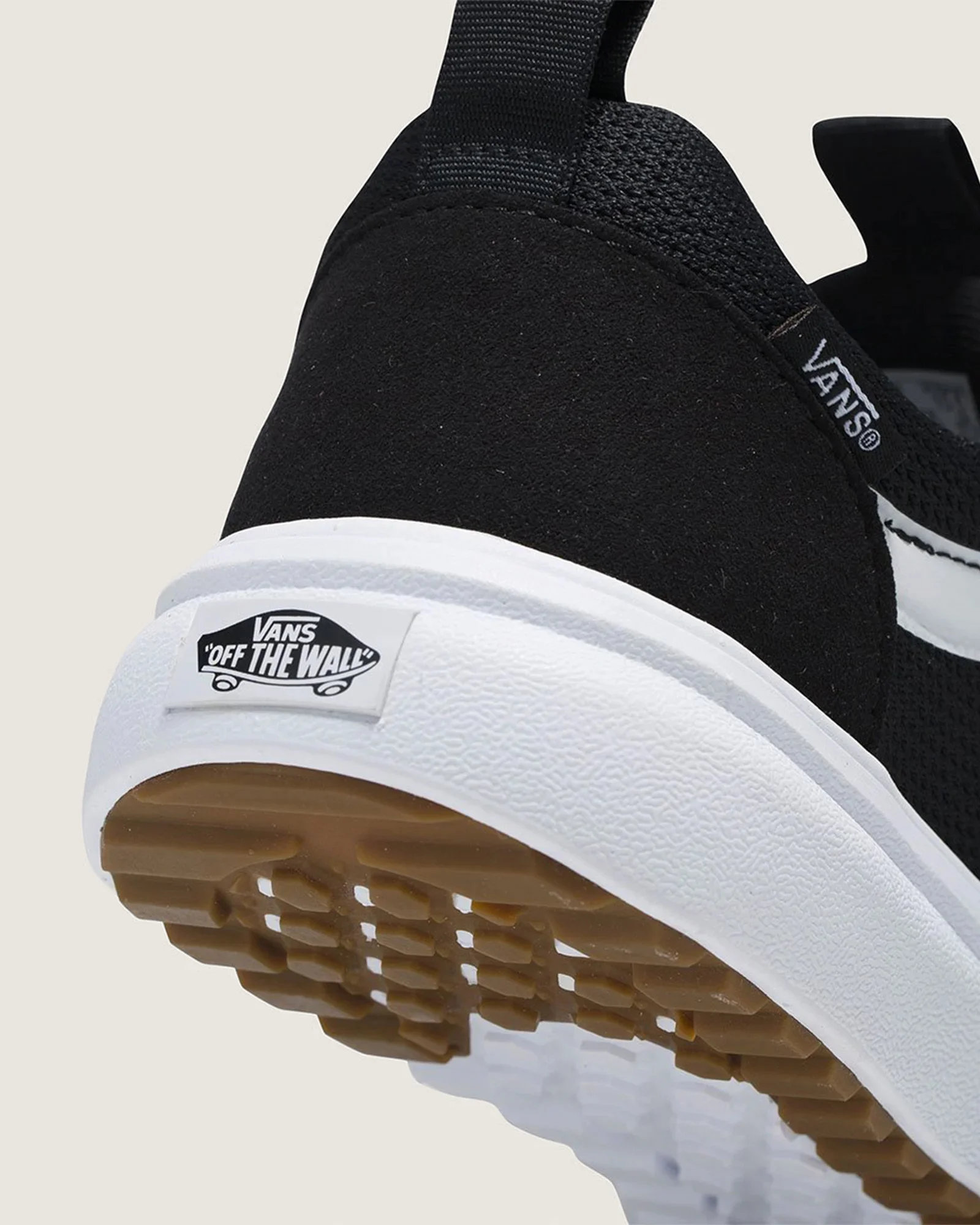 Hires-Vans-V1003500430051-04