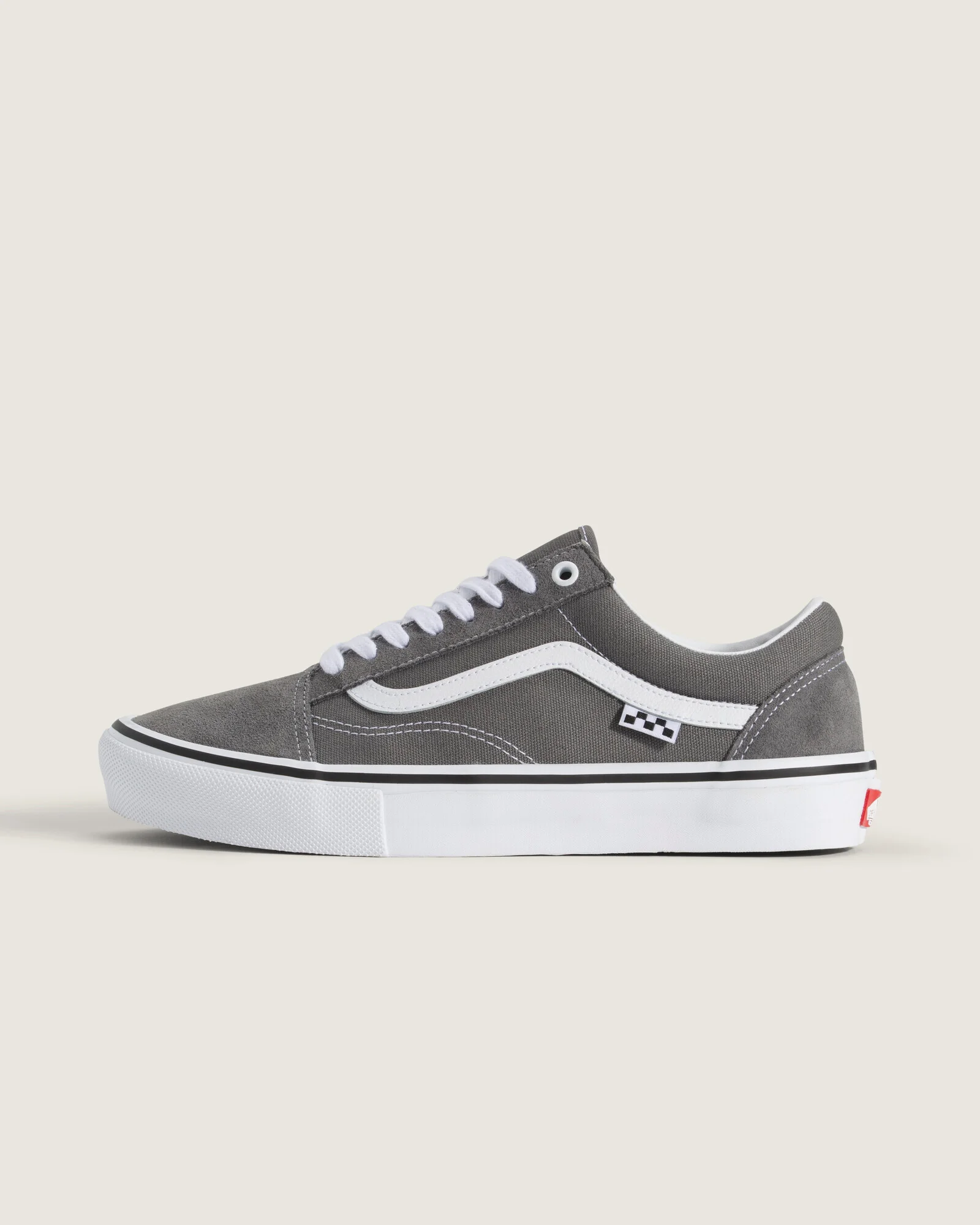 Hires-Vans-V1004300310010-01