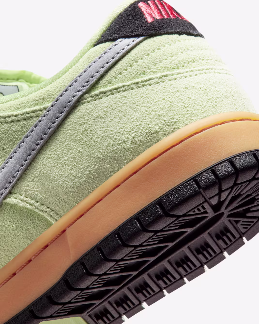 NIKE+SB+DUNK+LOW+PRO+PRM (7)