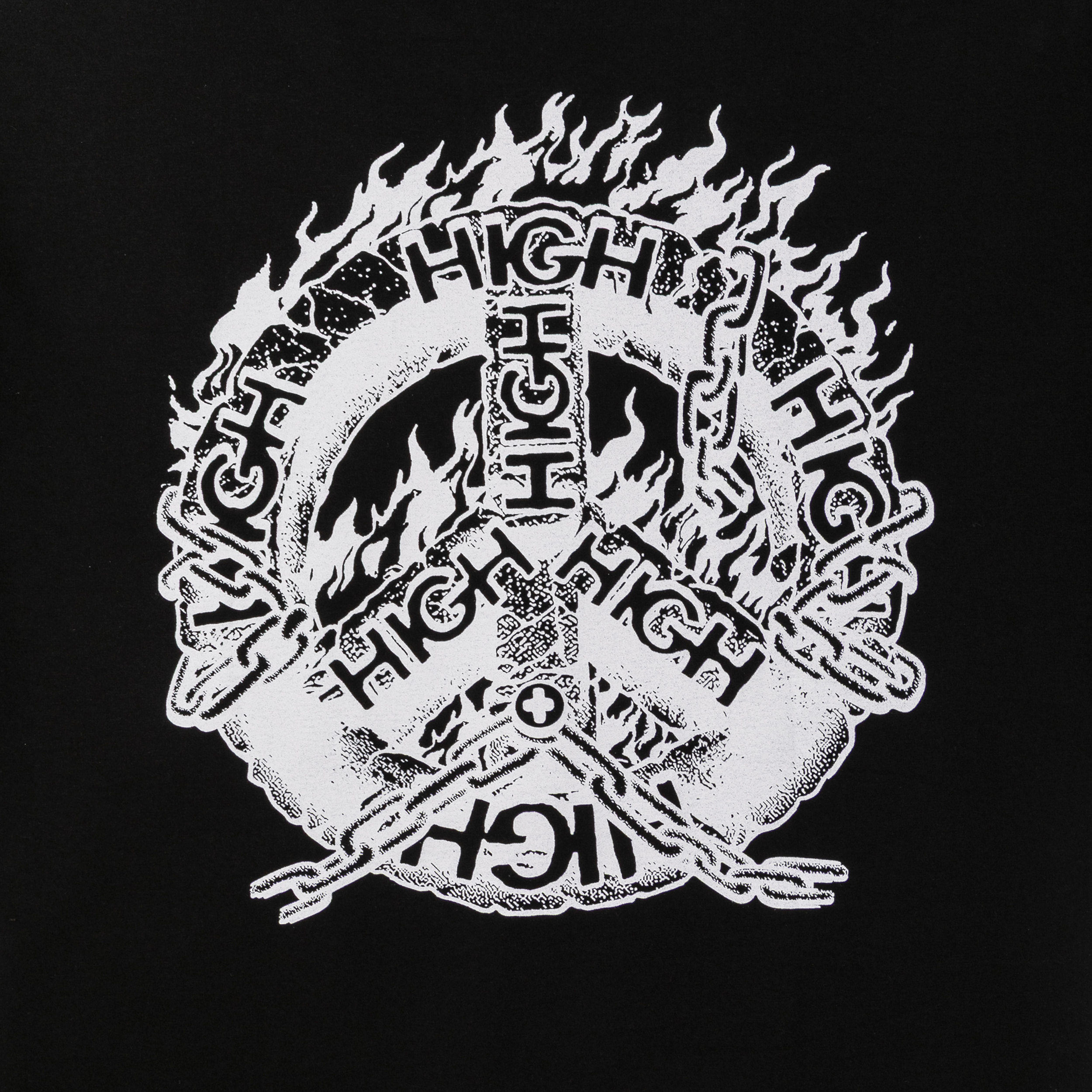 Tee_Chain_Black_Detail