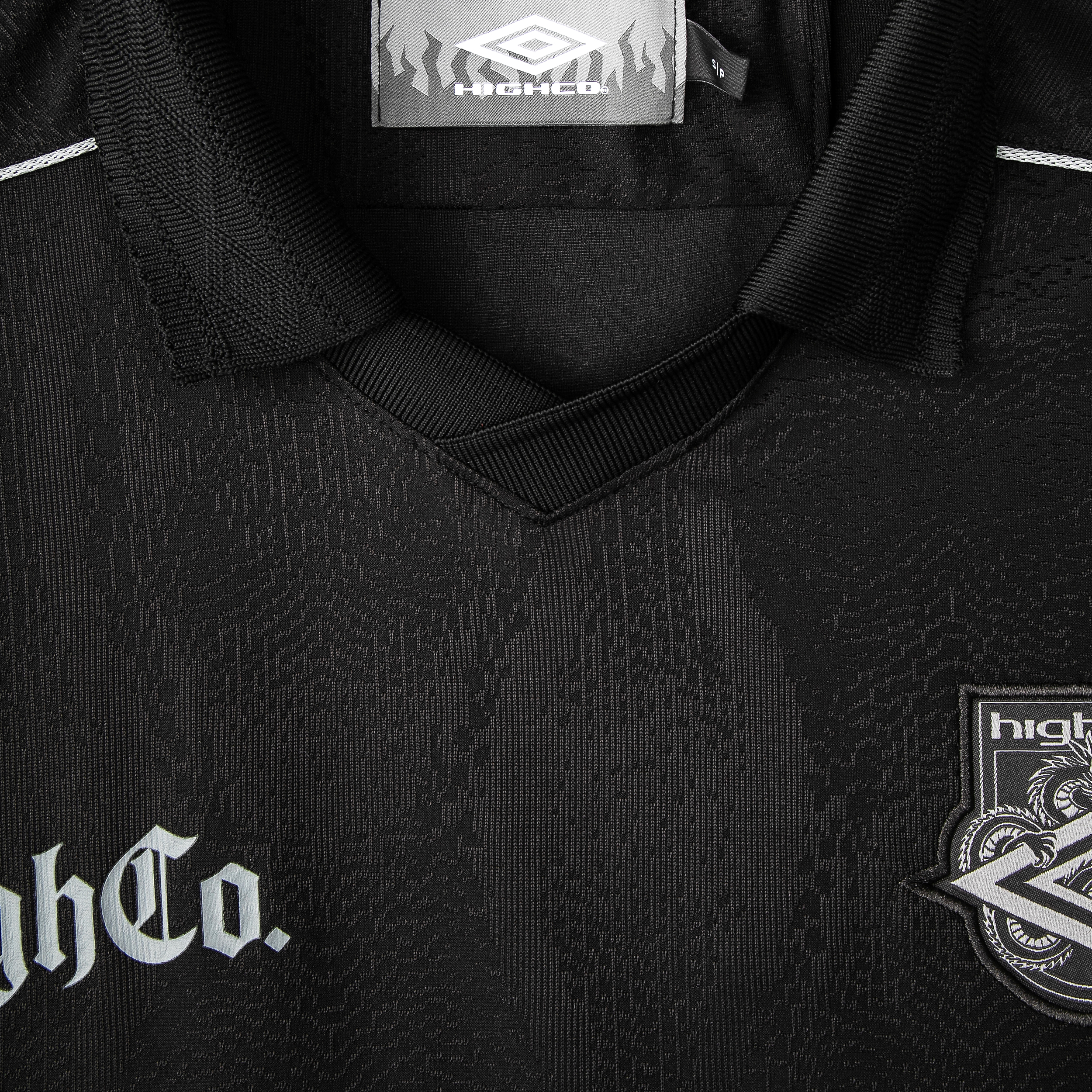 HIGHxUmbro_Jersey_Black_Detail