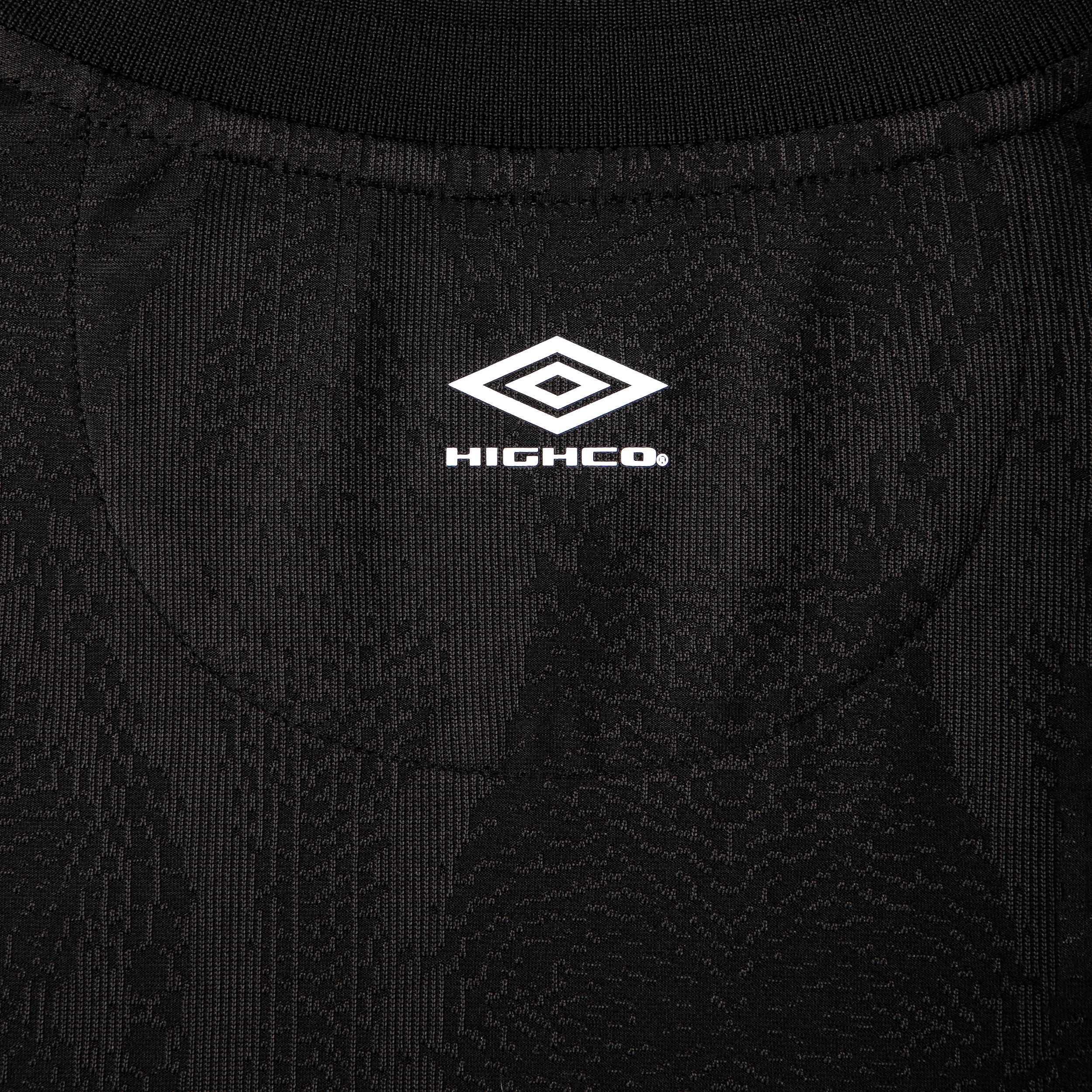 HIGHxUmbro_Longsleeve_Jersey_Black_Detail_4