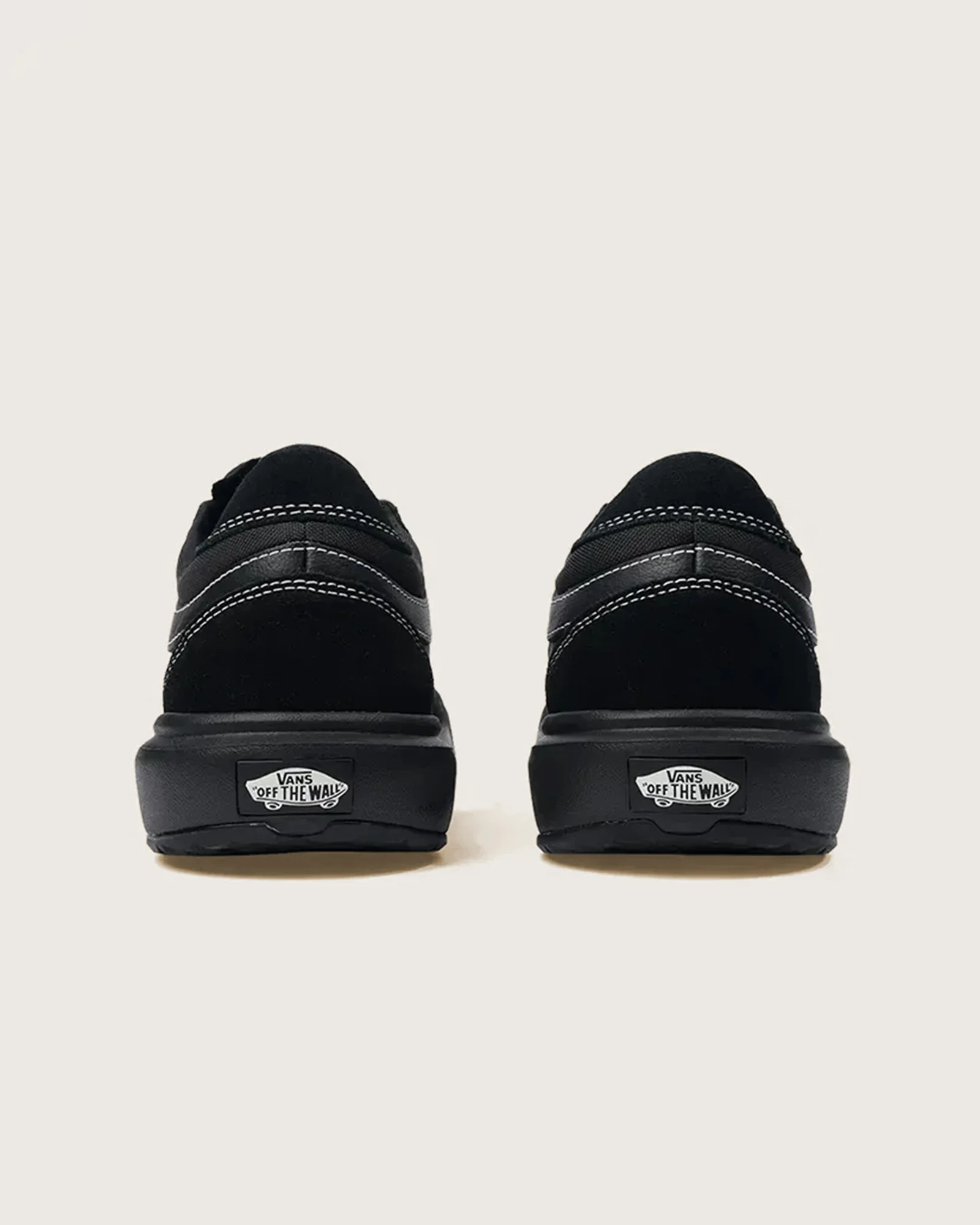 Hires-Vans-V1003551110005-04