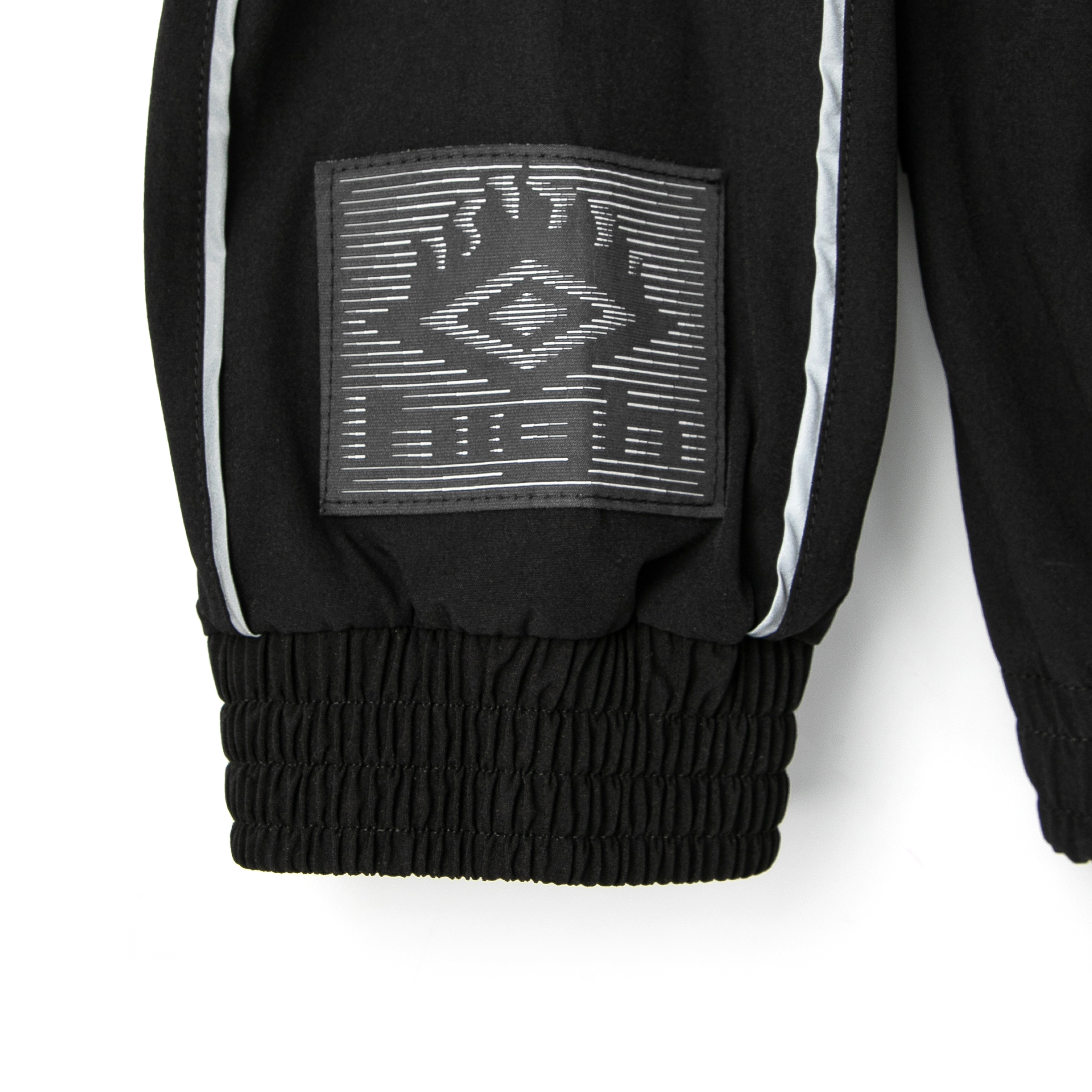 Street_Unit_Jacket_Black_Detail_4