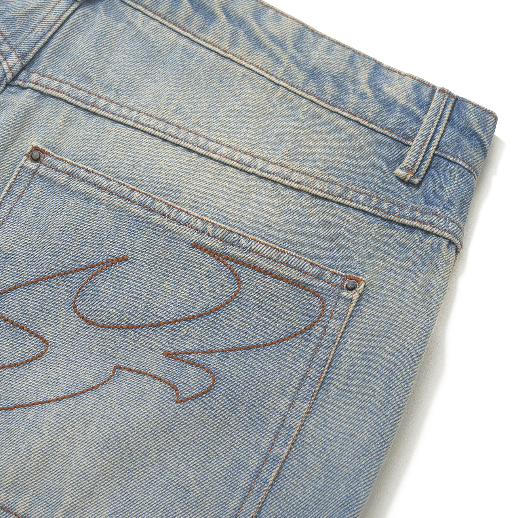 CALÇA JEANS CLÁSSICA AZUL [DETALHE 2]