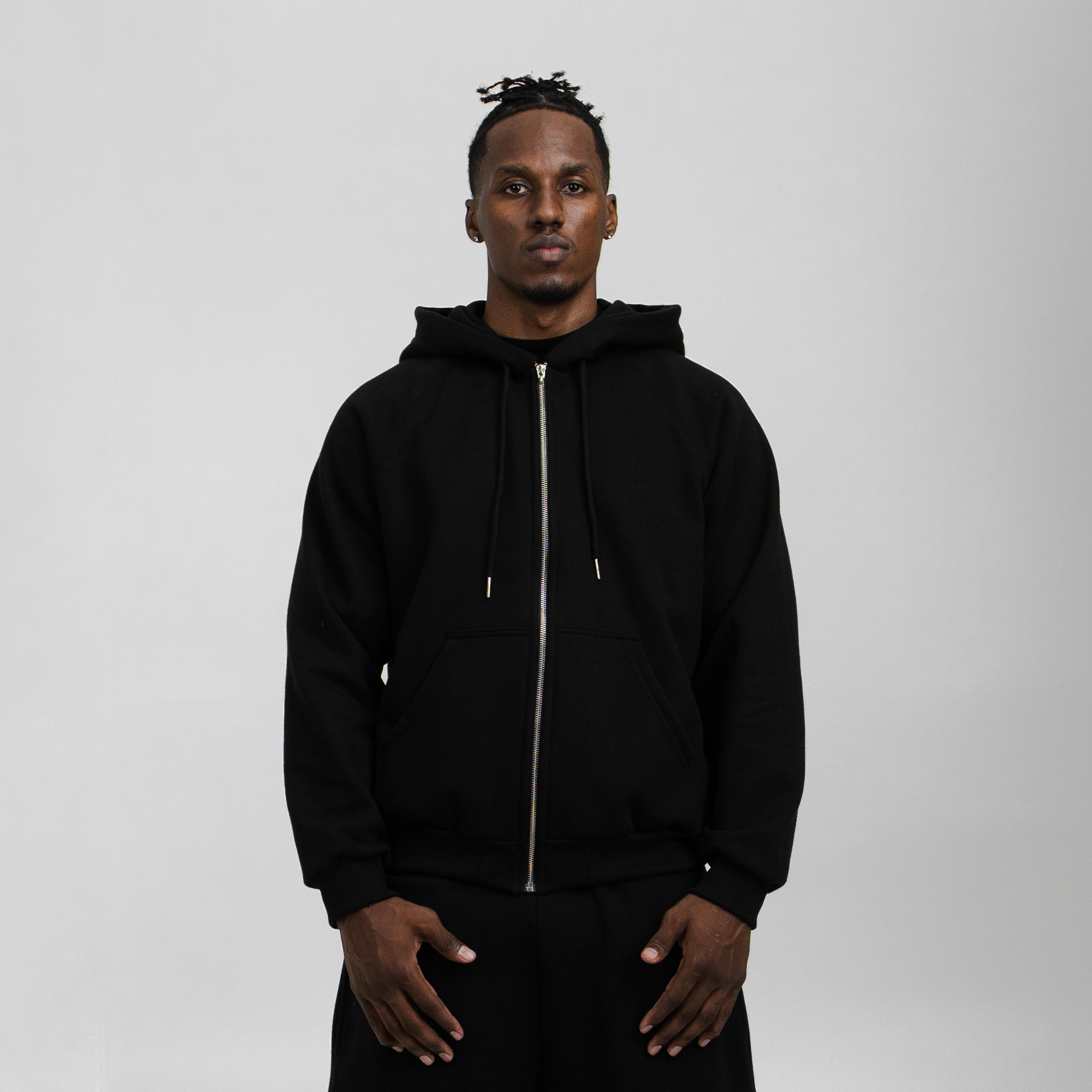 ESSENTIAL-BLACK-ZIP-HOODIE-1