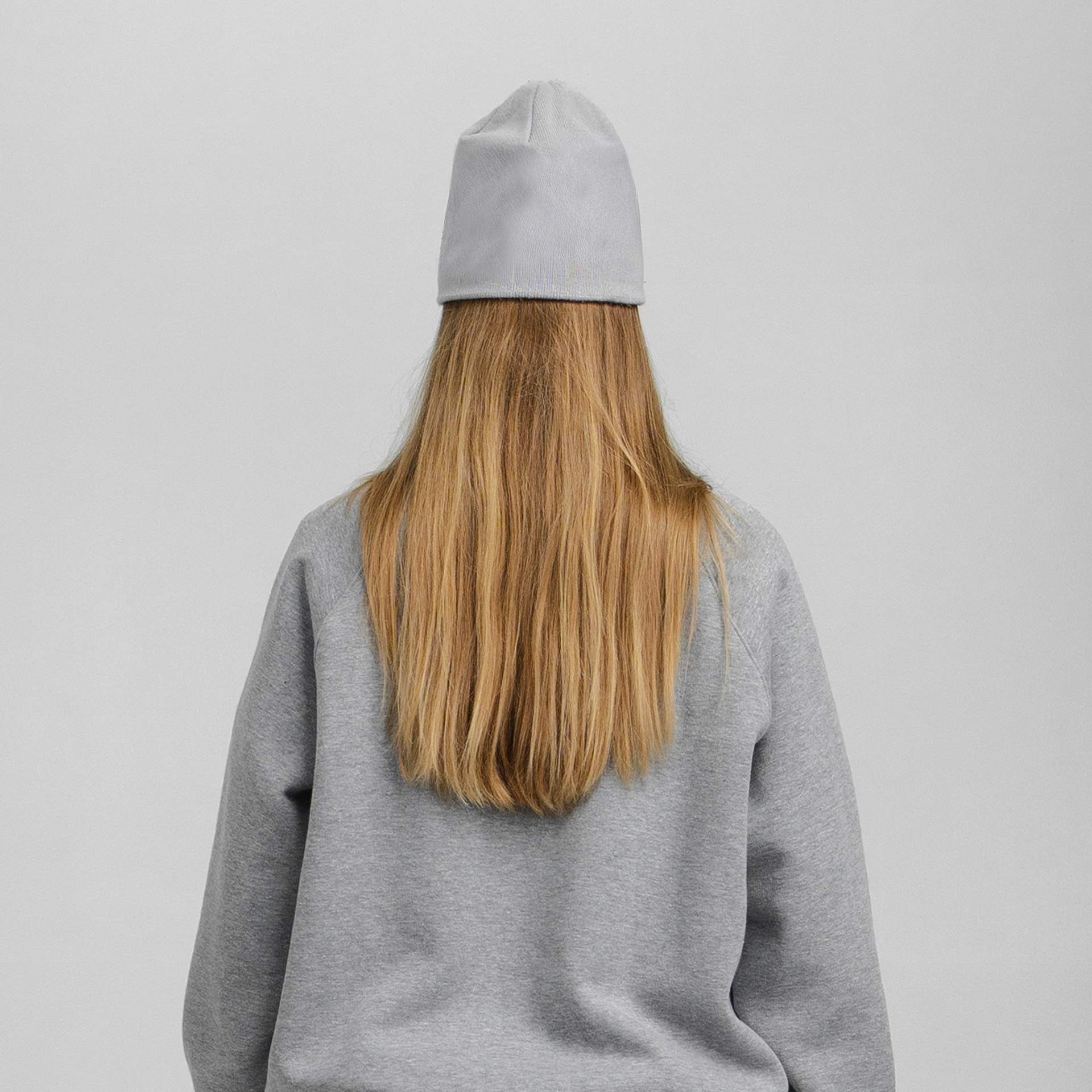 ESSENTIAL-GREY-BEANIE-2