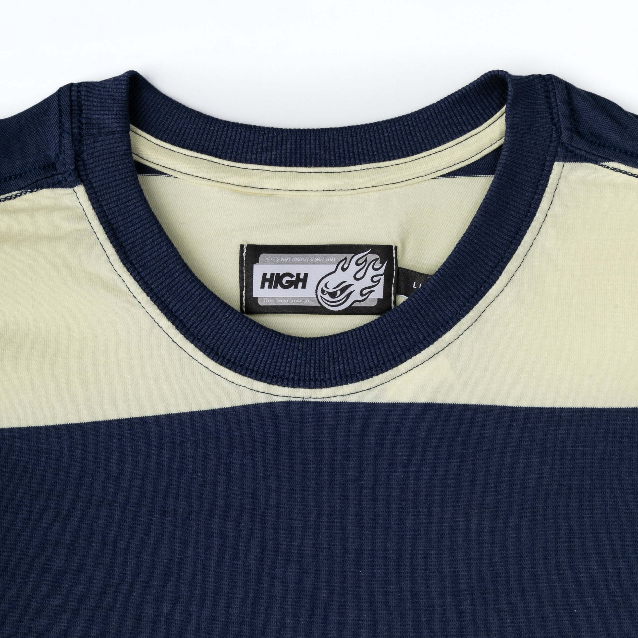 Tee_Kidz_Yellow_Blue_Detail