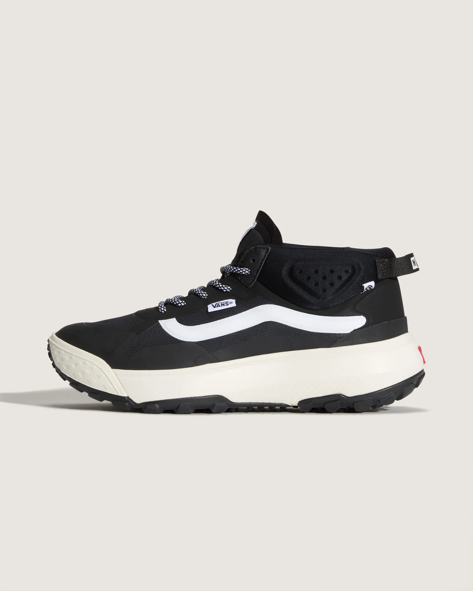 Hires-Vans-V1003550880001-01
