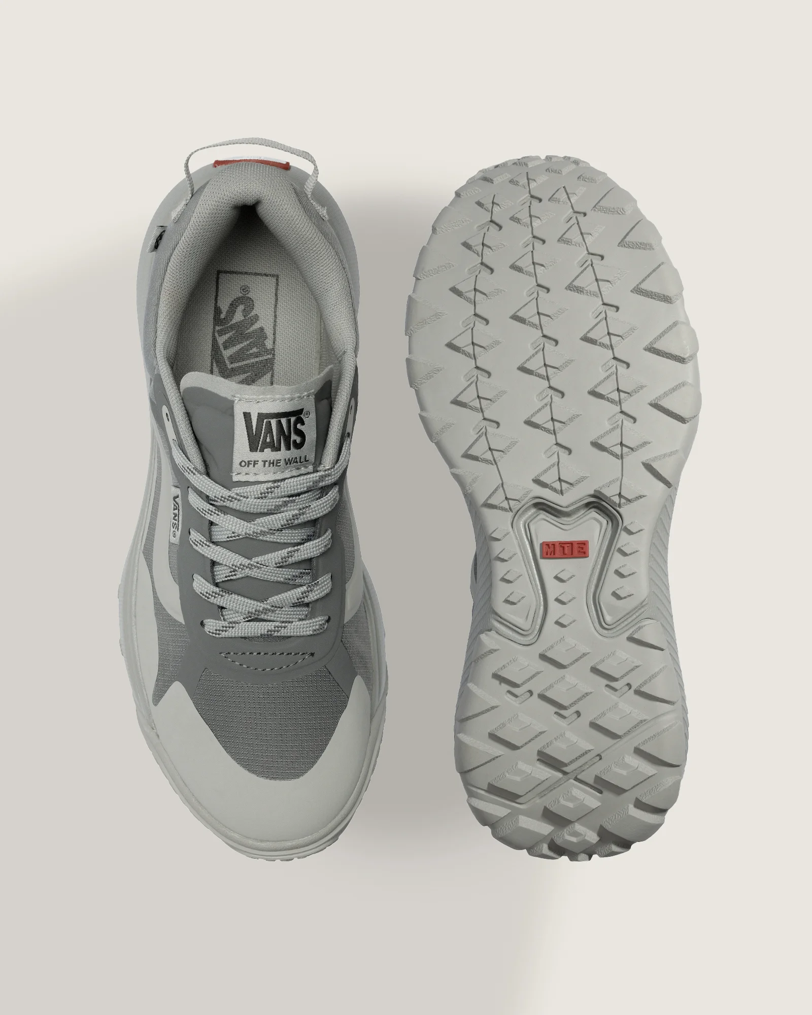 Hires-Vans-V1005900030003-03