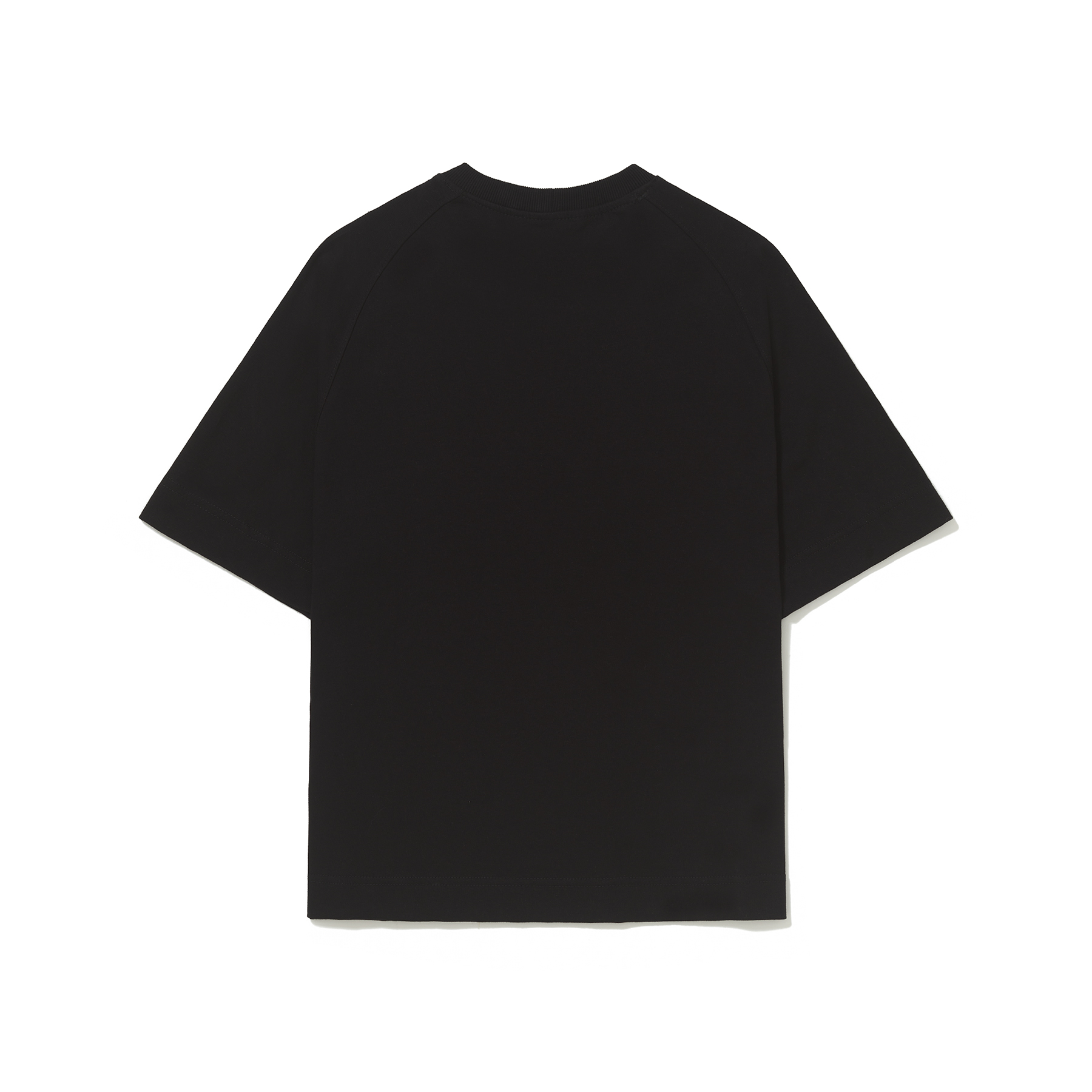 CAMISETA RECORTADA BARRA REMIX PRETA VERSO (1)