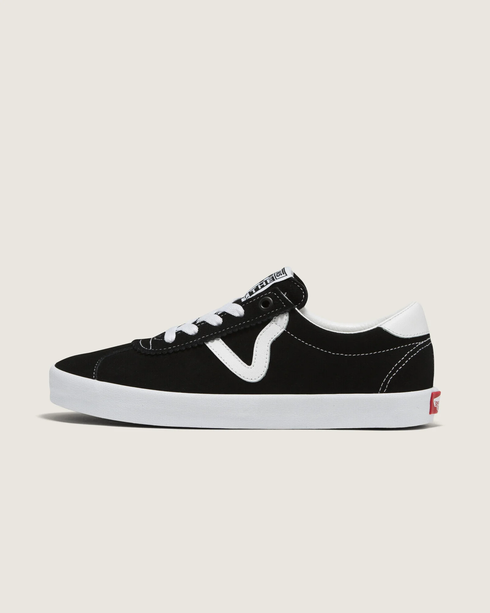 Hires-Vans-V1002003110025-01