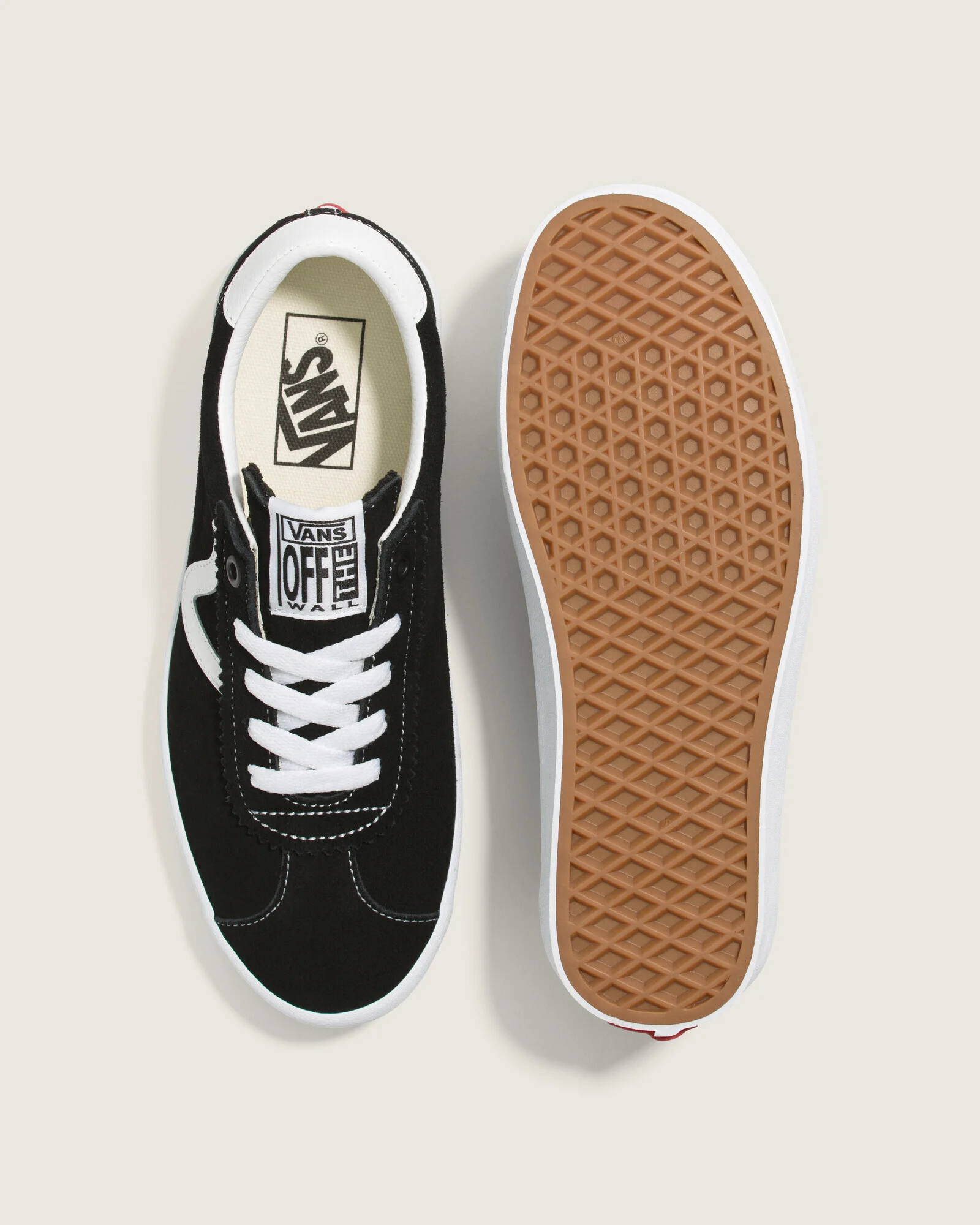 Hires-Vans-V1002003110025-03