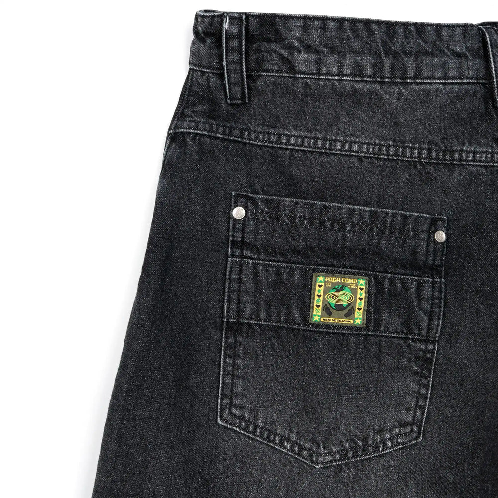 JS023-02_Tagline_Denim_Shorts_Black_Detail_2