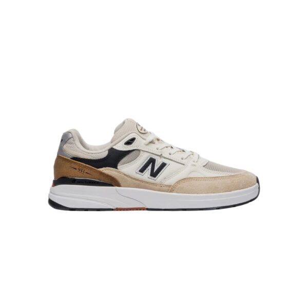 Tênis New Balance Numeric 933 Areia Bege Claro