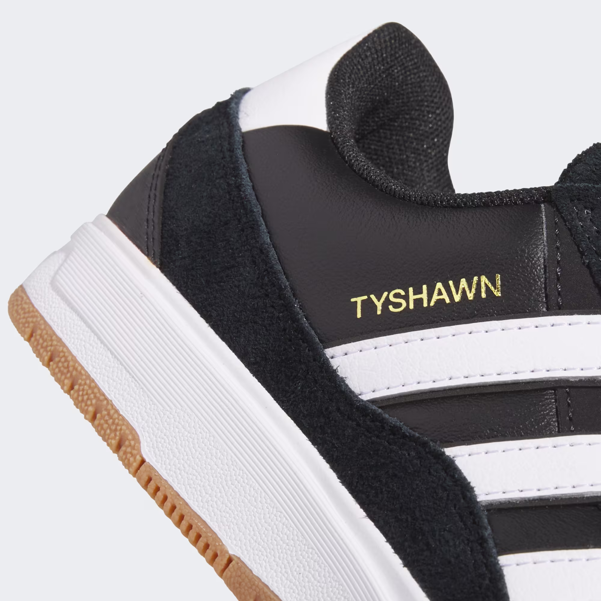 Tyshawn_II_Shoes_Black_JI0846_41_detail