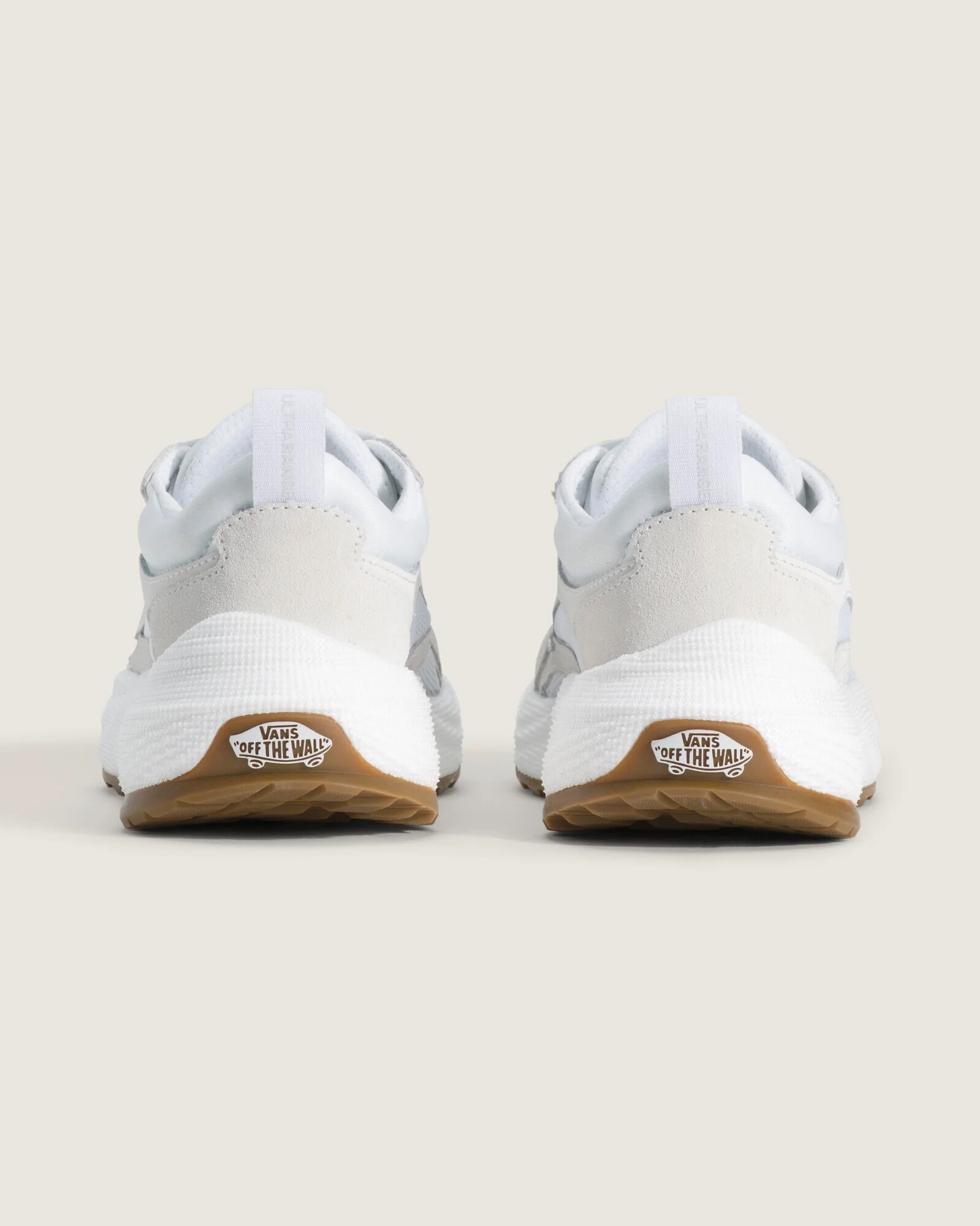 Hires-Vans-V1005900070002-04